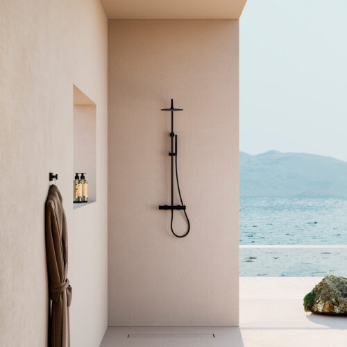 Ducha de pared negra en acero inoxidable 316L con termostato y rociador de 25 cm